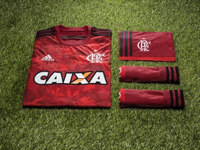 And Flamengo launched a new second away kit