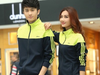 Customized sportswear wholesale should pay attention to thos